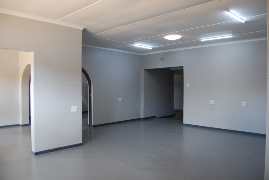 To Let commercial Property for Rent in Vredenburg Western Cape